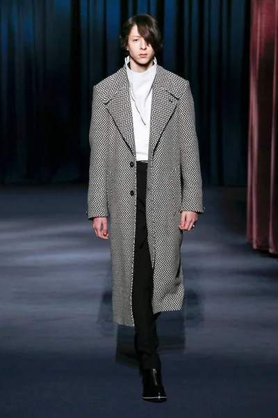 Look 6